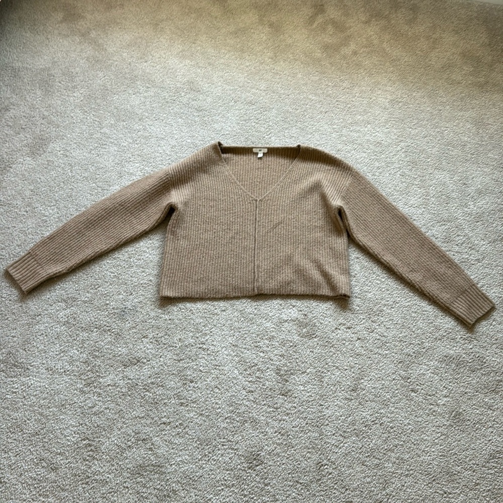 BP. V-Neck Sweater